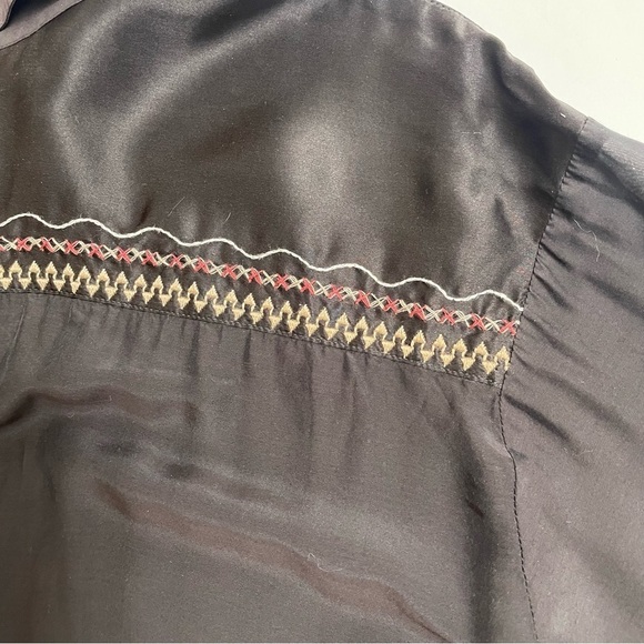 JOHNNY WAS CALME silk blend embroidered oversized button down - Picture 2 of 9